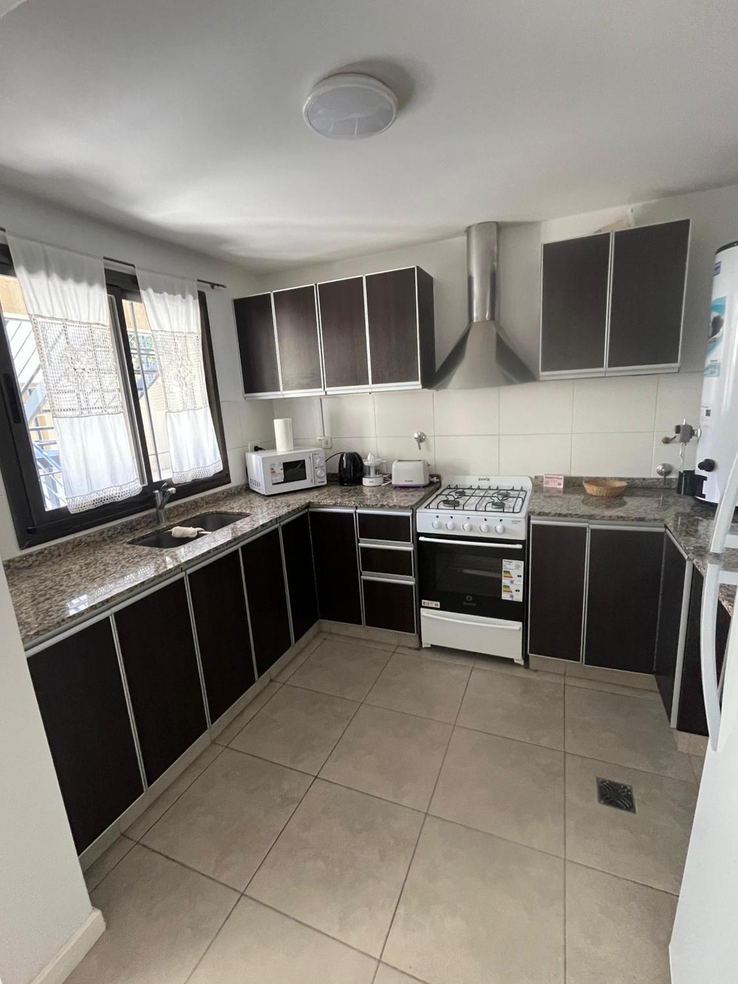 Luminoso Departamento En Zona Residencial Lejlighed Mendoza Eksteriør billede